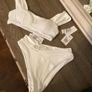 BRAND NEW L space bikini size medium top and bottom